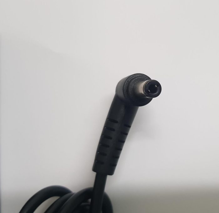 TOSHIBA 65W Model : PA3917U-1ACA Original Laptop Charger - 19V 3.42A Genuine AC Power Adapter ( 2.5 mm ) - Image 4