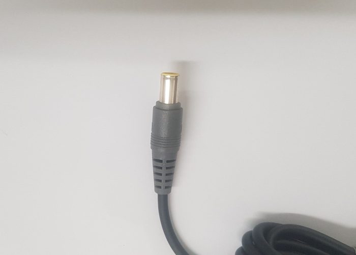 LENOVO 135W Model : ADL135NLC3A 20V 6.75A Genuine Original Laptop Adapter Charger ( 5.5 mm ) - Image 3