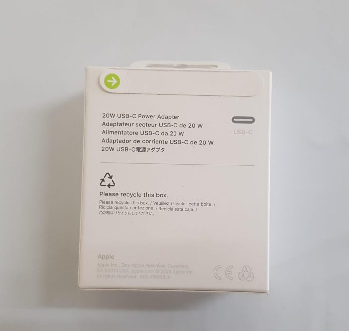 APPLE 20W iPhone - iPad Type-C Original OEM Charger - Image 2