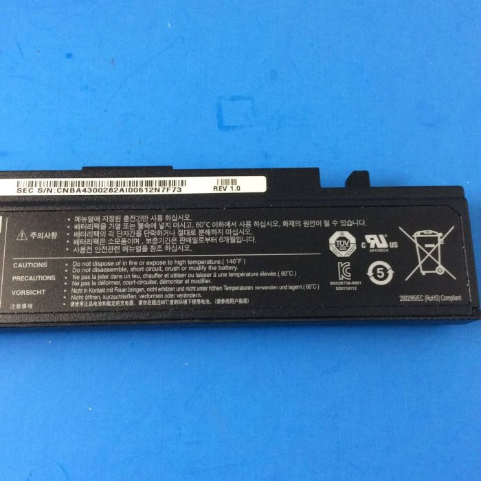 2-41.jpg SAMSUNG 300E4A-S01 - PB9NC6W Genuine Original Laptop Notebook Battery - Image 2