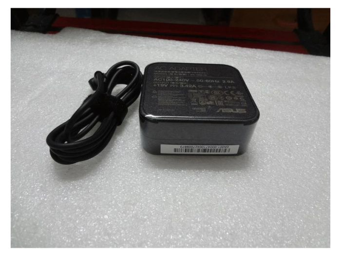 ASUS Laptop Charger 65W 19V 3.42A Original Adapter (4.5 mm x 3.0 mm) (1 Yr Warranty) (Power Cord Included) Model : AD10500 - Image 3